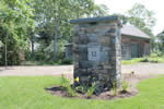 Natural Stone Pillars: 3