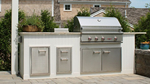 Outdoor Kitchen: 1