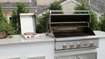 Outdoor Kitchen: 5